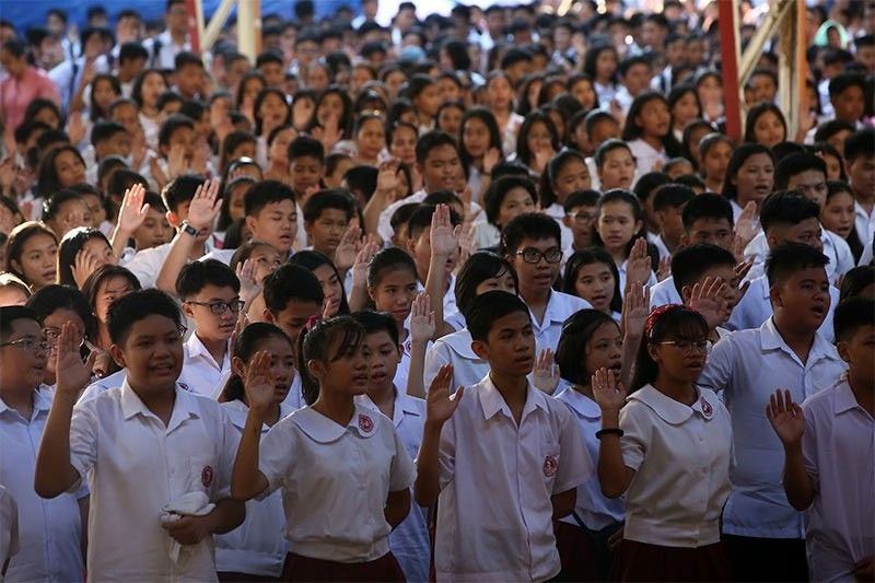 Jinggoy Estrada wants to end senior high, saying it failed its goals